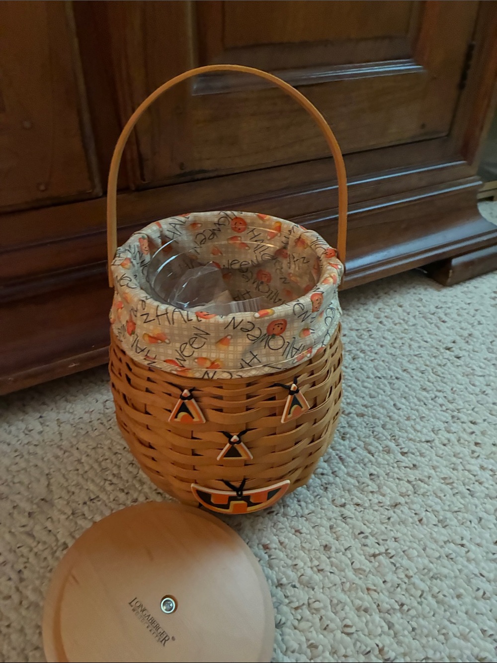 Longaberger Pumpkin Basket with Orange and Tan Candy Corn Liner - Picture 12 of 16